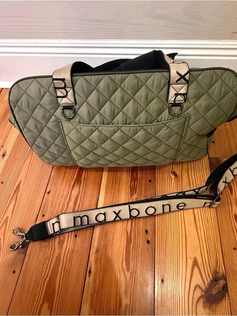 Maxbone Quilted Dog Sport Carrier Bag Olive Green EUC Airline Approved